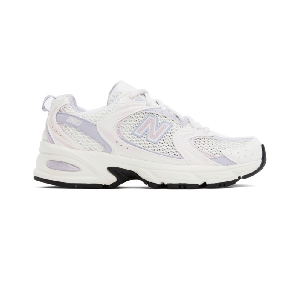 Women’s size 8 NB 530 purple and pink
